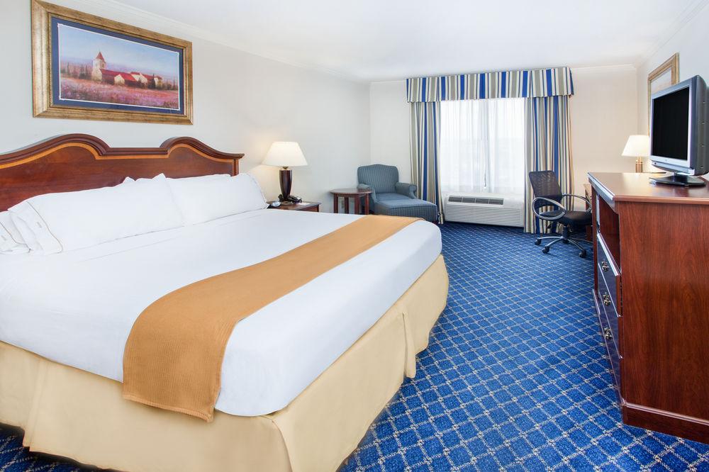 Holiday Inn Express By Ihg Douglas Eksteriør bilde