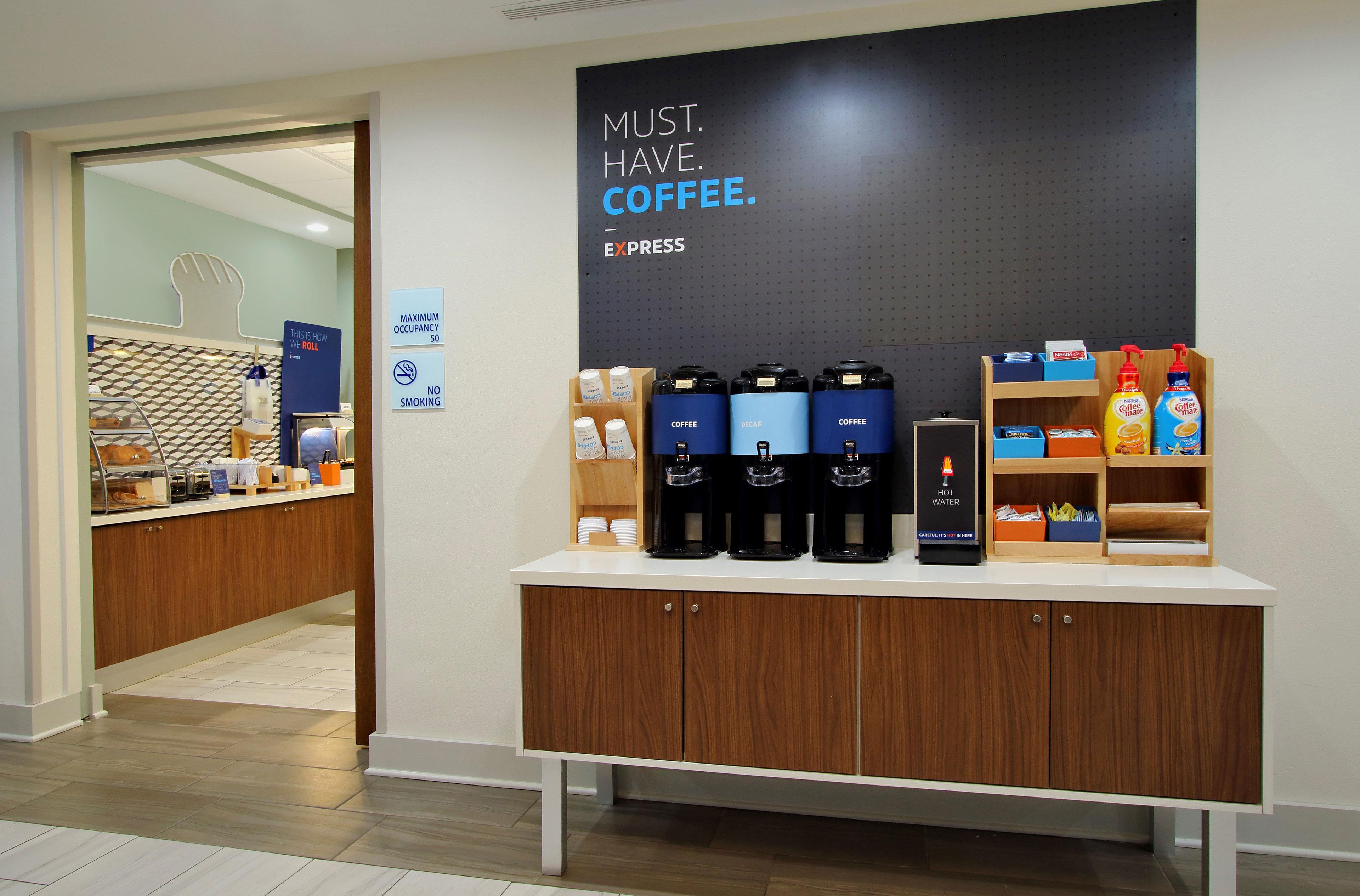 Holiday Inn Express By Ihg Douglas Eksteriør bilde