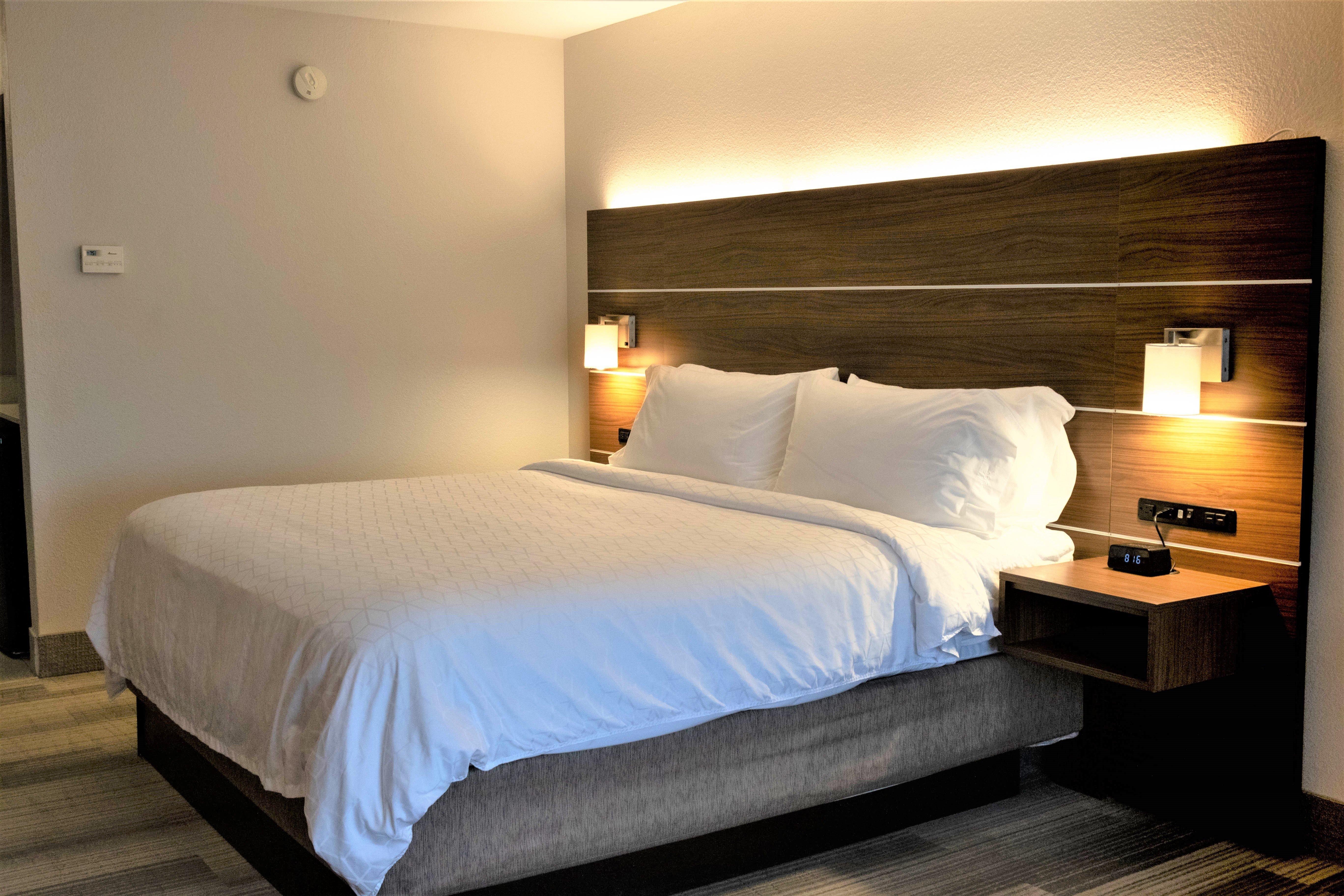 Holiday Inn Express By Ihg Douglas Eksteriør bilde
