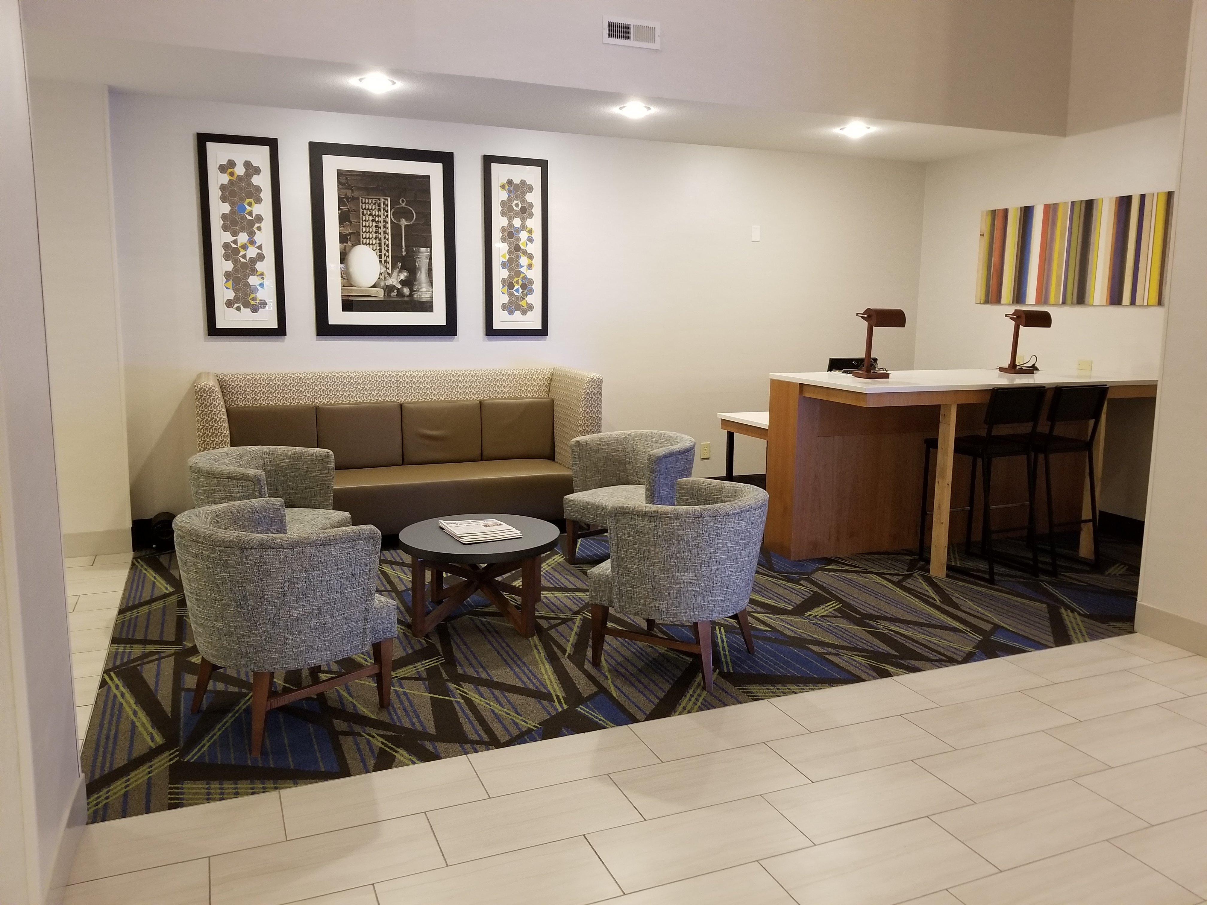 Holiday Inn Express By Ihg Douglas Eksteriør bilde