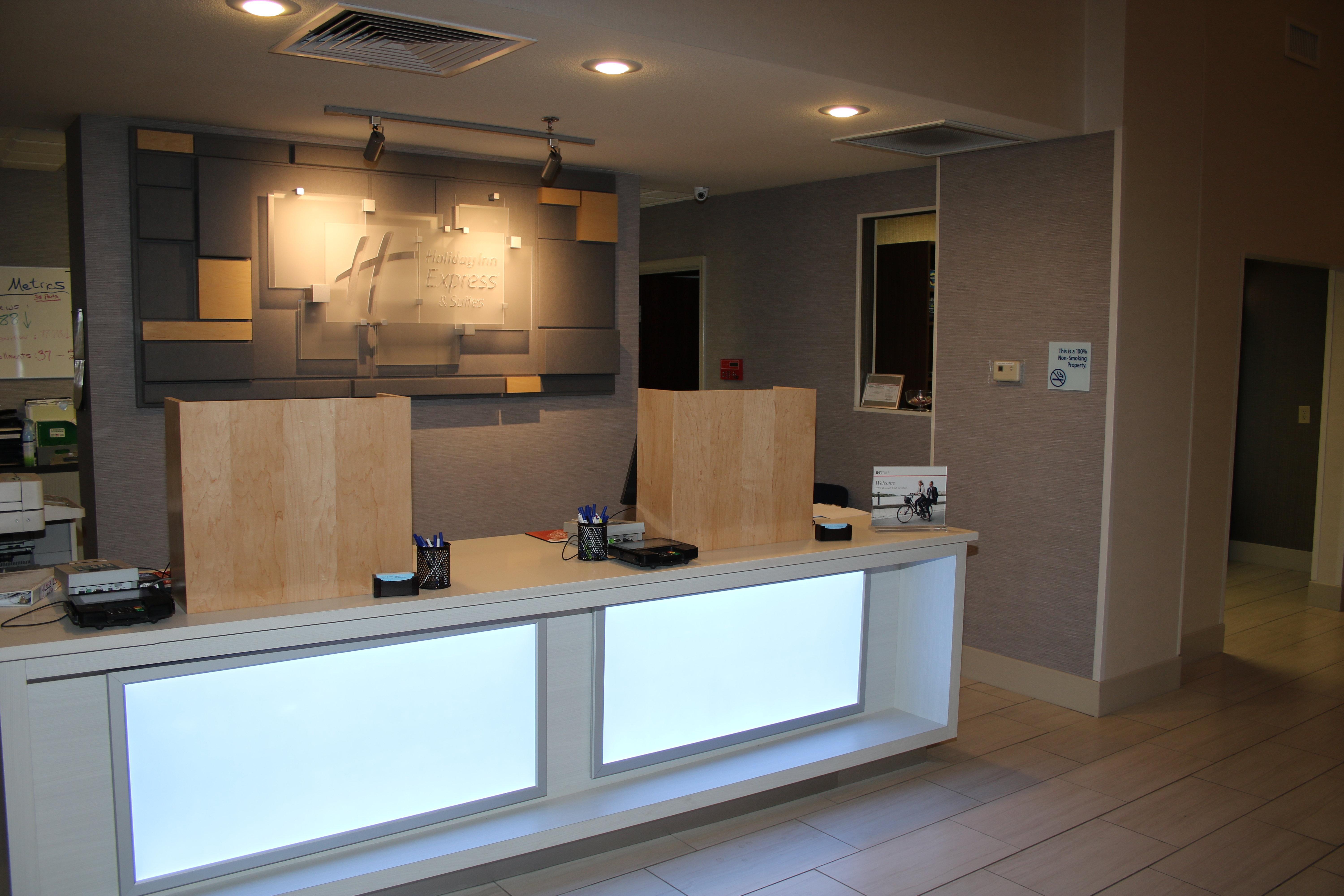 Holiday Inn Express By Ihg Douglas Eksteriør bilde